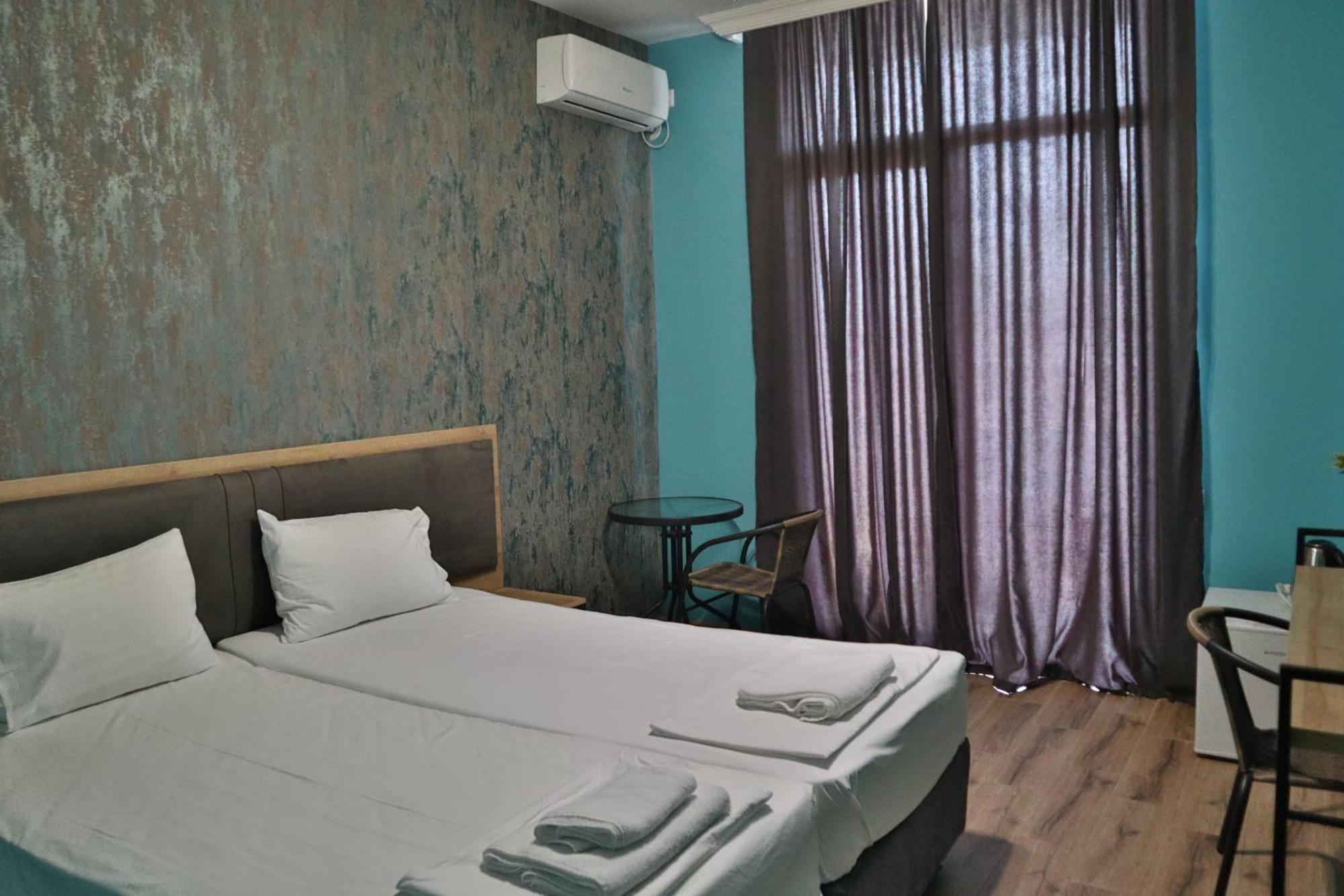 Casa Del Mar Hotell Kvariati Eksteriør bilde