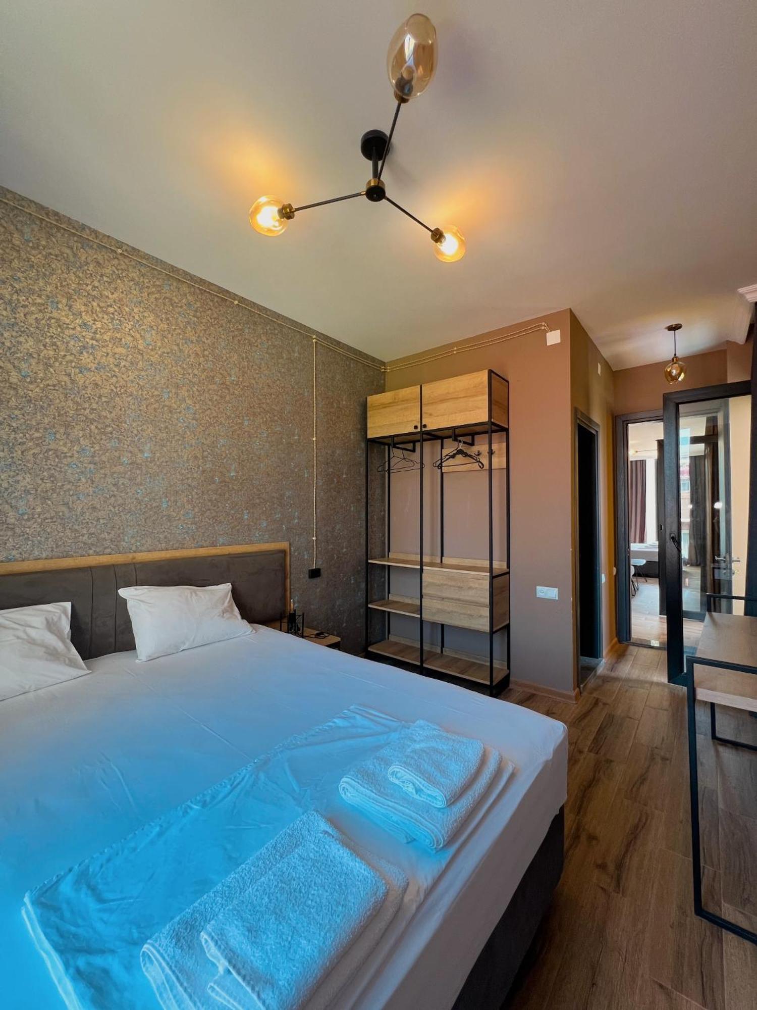 Casa Del Mar Hotell Kvariati Eksteriør bilde