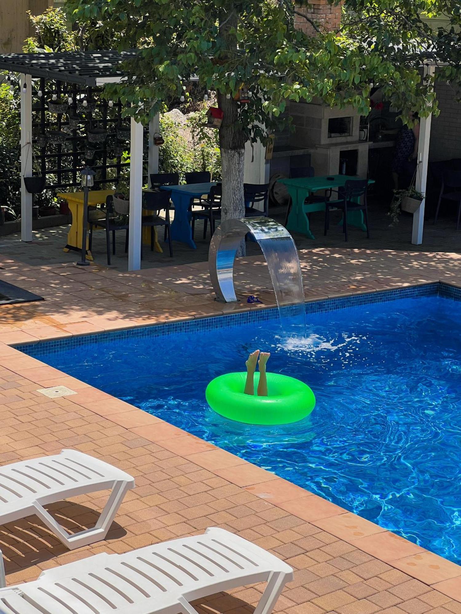 Casa Del Mar Hotell Kvariati Eksteriør bilde
