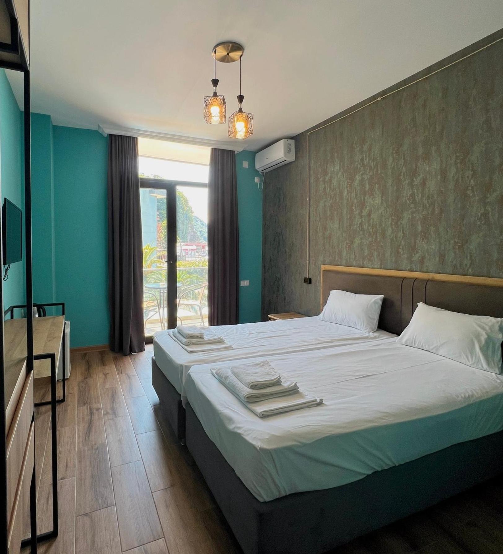 Casa Del Mar Hotell Kvariati Eksteriør bilde